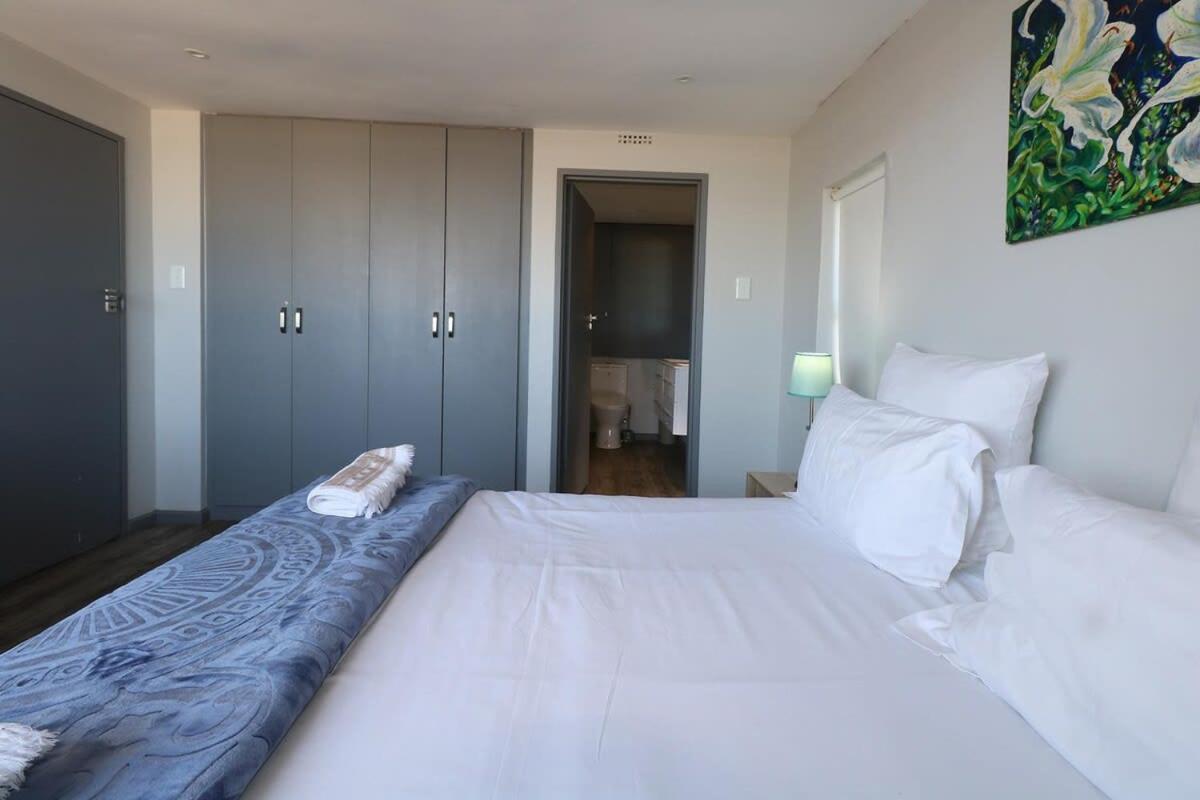 Sunrise Penthouse Apartment Muizenberg Exterior photo