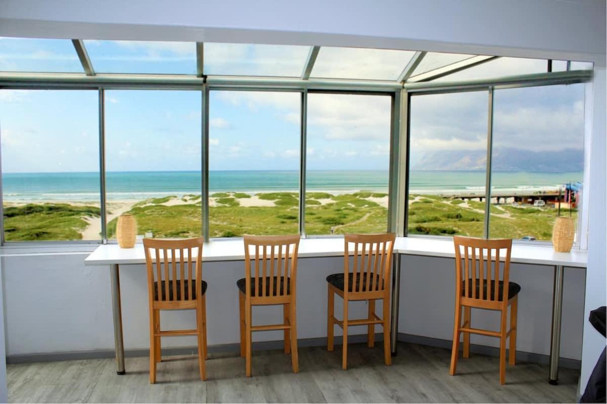 Sunrise Penthouse Apartment Muizenberg Exterior photo